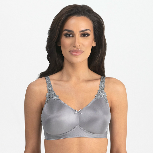 Dominique Jilian Gray Everyday Wireless Minimizer Bra